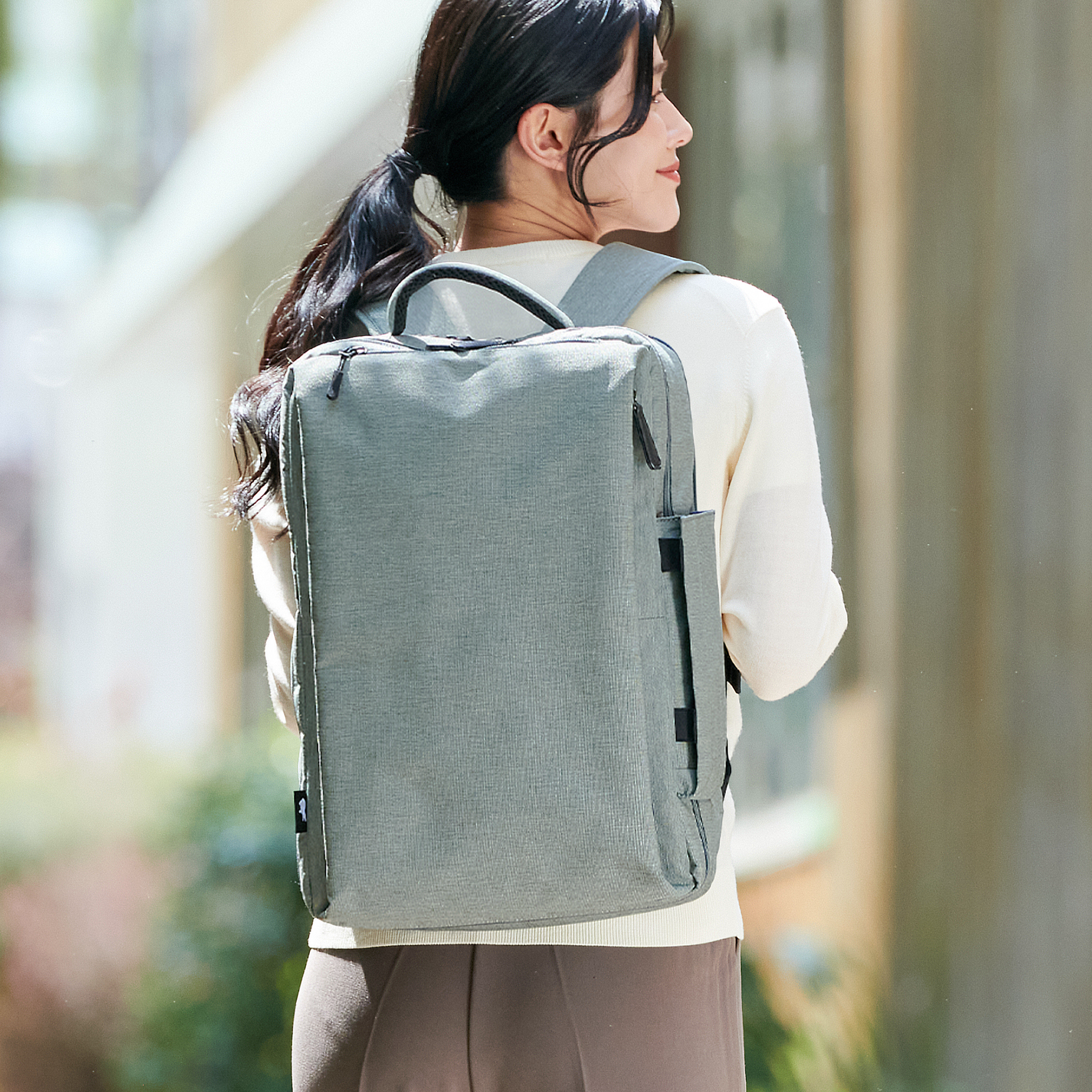 KABAG box large 芯材入りの自立ボックス構造で型崩れしにくく